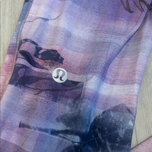 Lululemon Fast & Free 7/8 Tight II *Nulux 25” - Picture 5 of 5